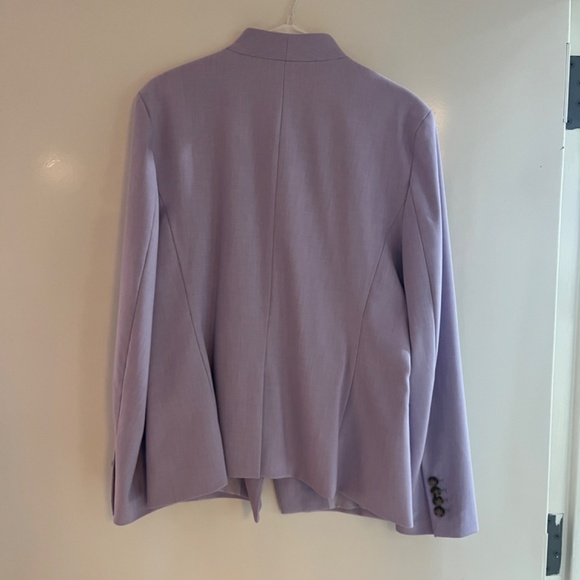 Ann Taylor The Cutaway Blazer in Bi-Stretch in Soft Violet Size 12 - Picture 5 of 9